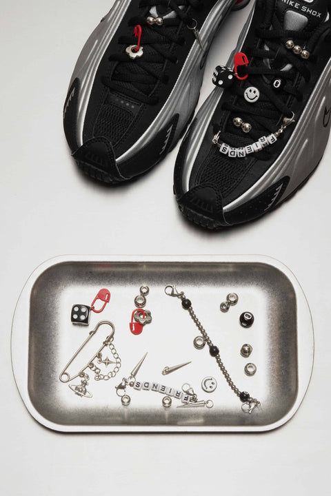 Sliver Sneaker Jewelry™ Set