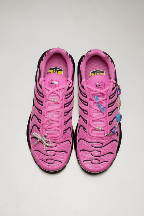 Play It Happy Sneaker Charm