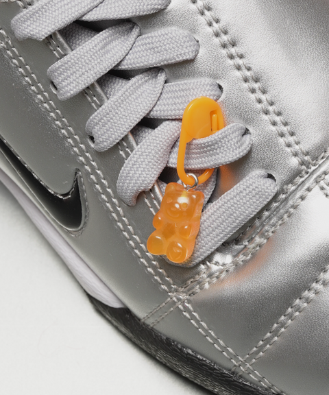 Gummy-bear Pin