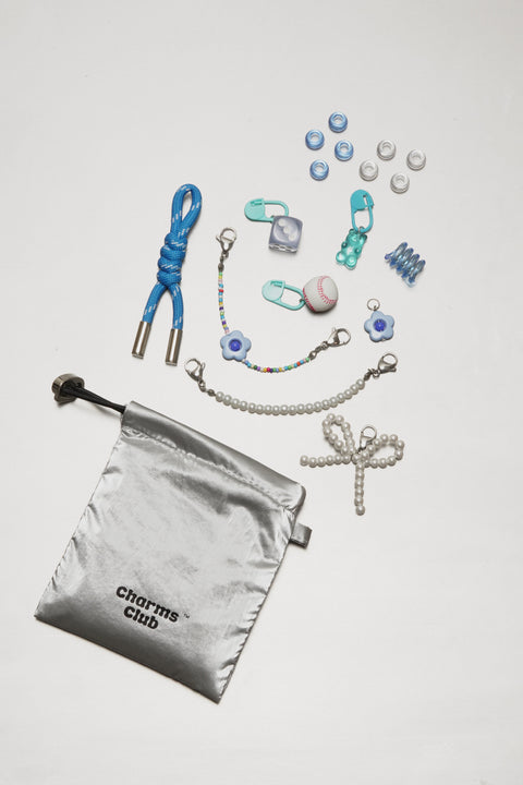 Flower Chain - Blue