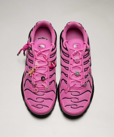 Pink Sneaker Jewelry™ Set