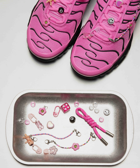 Pink Sneaker Jewelry™ Set