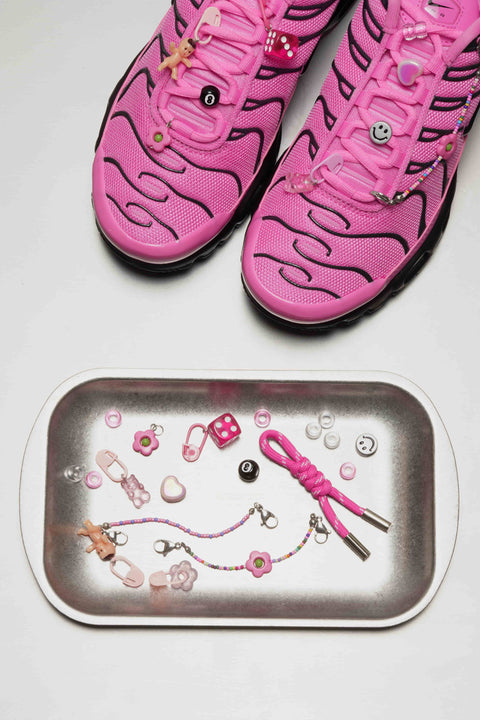 Pink Sneaker Jewelry™ Set