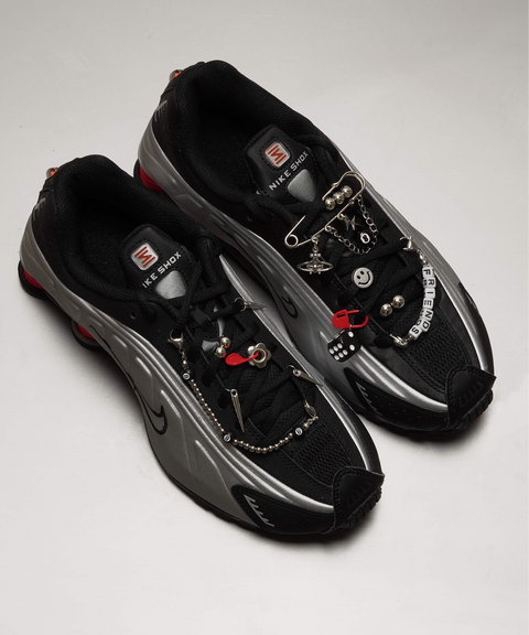 Sliver Sneaker Jewelry™ Set