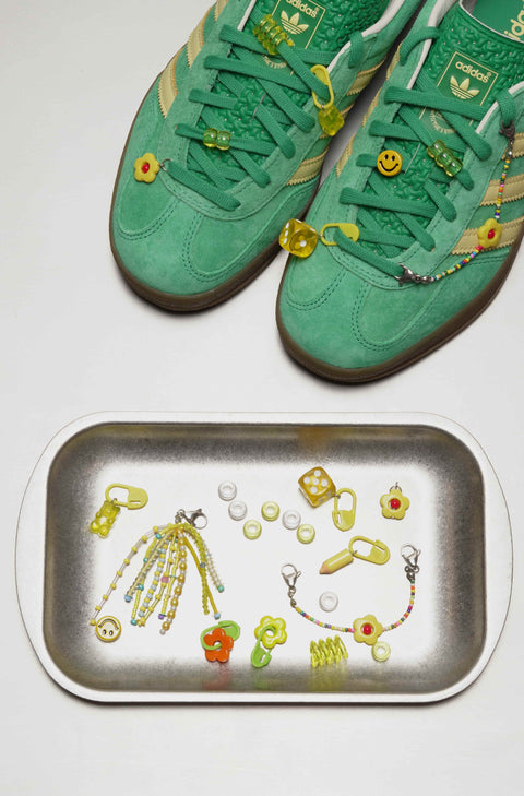Yellow Sneaker Jewelry™ Set